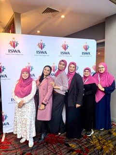 ISWA Australia community members together at an annual report cover event